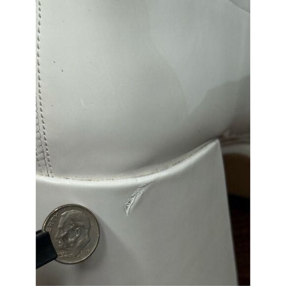 Dream Pairs Elegant White Heeled Boots - Picture 6 of 11